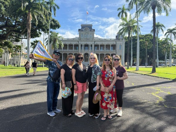 HAWAII VIET TOURS & TRANSPORTATION